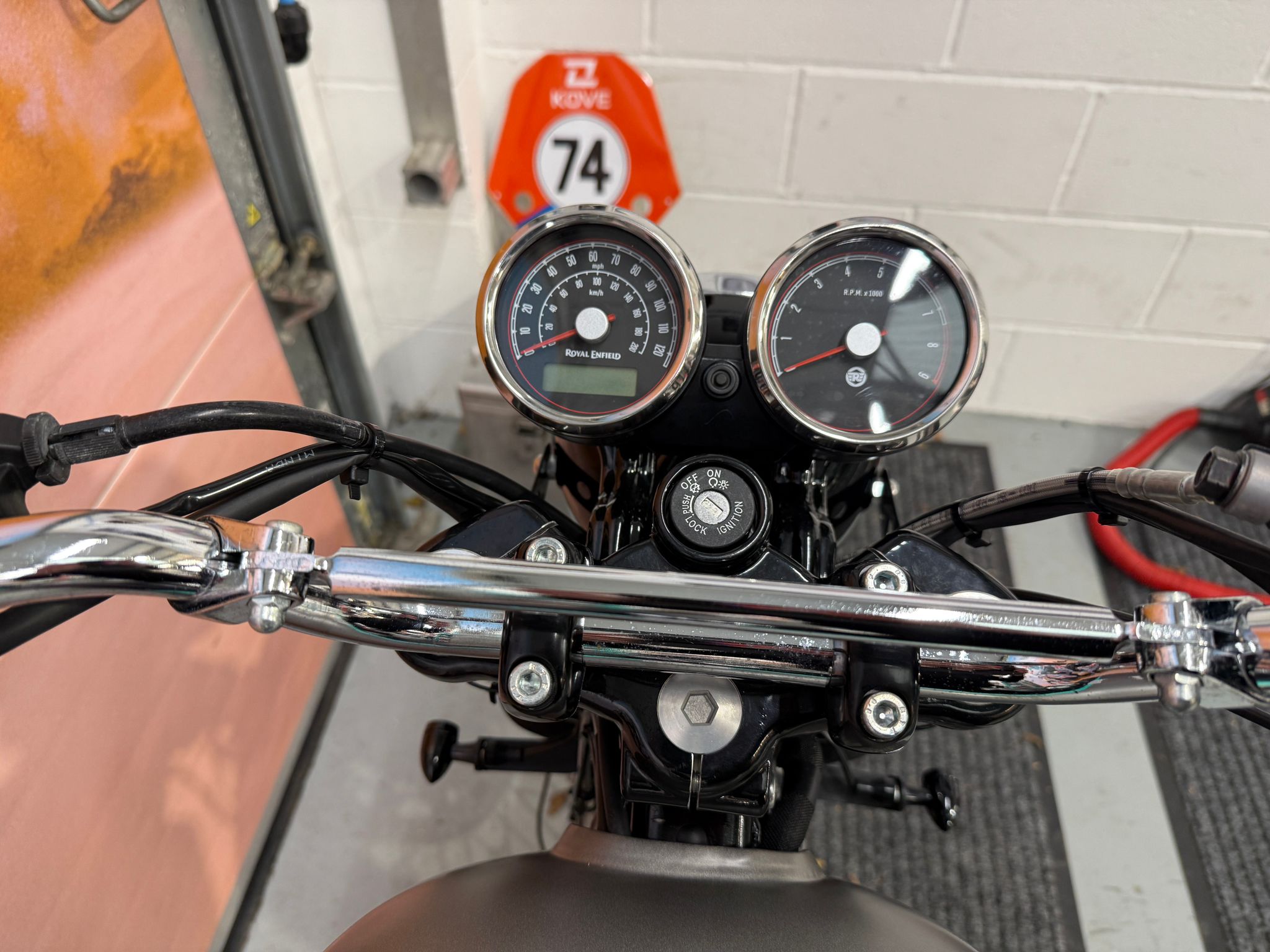 Interceptor Street Scrambler (648cc) 2022