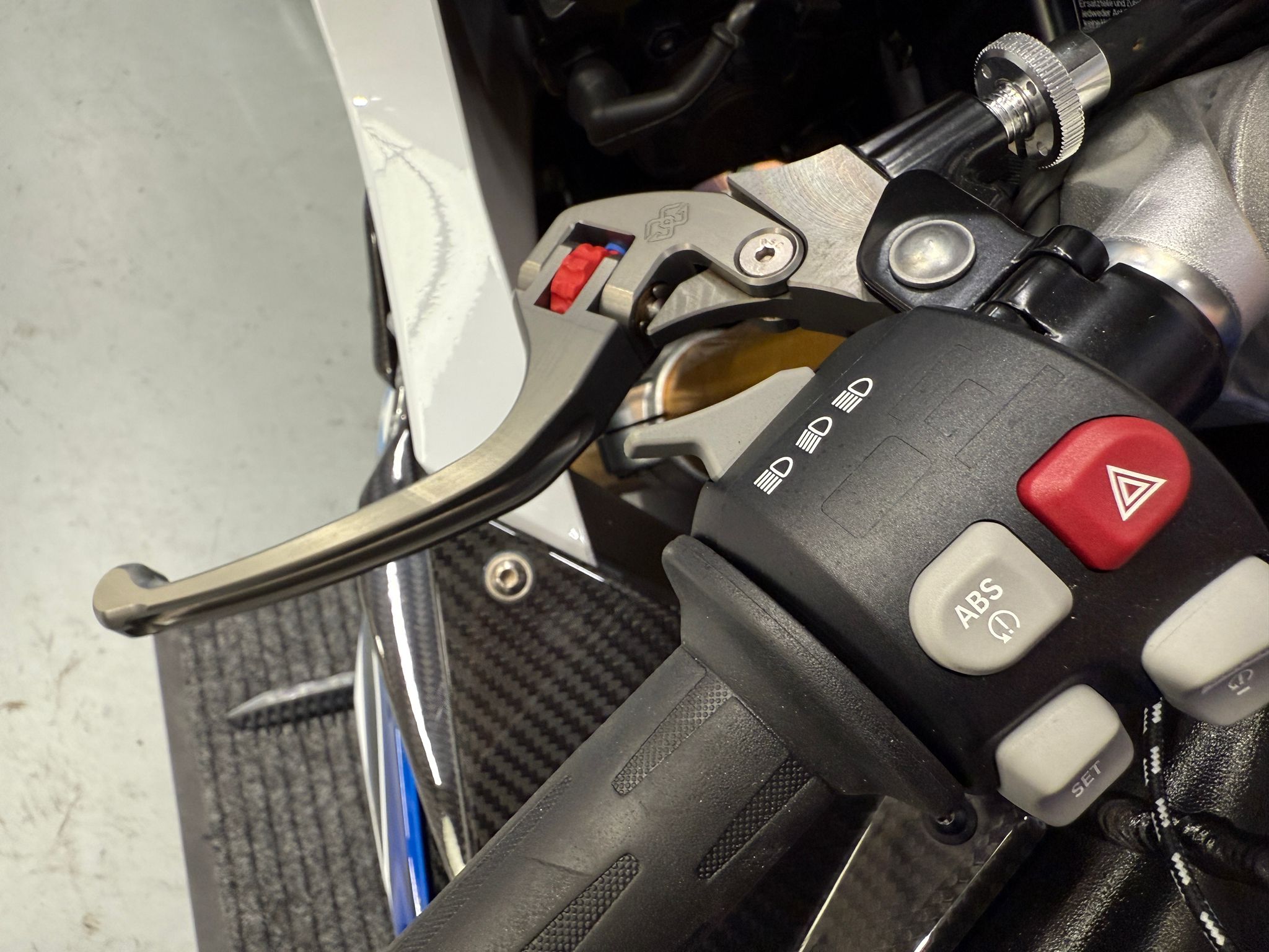 HP4 Carbon S1000RR (999cc) 2014