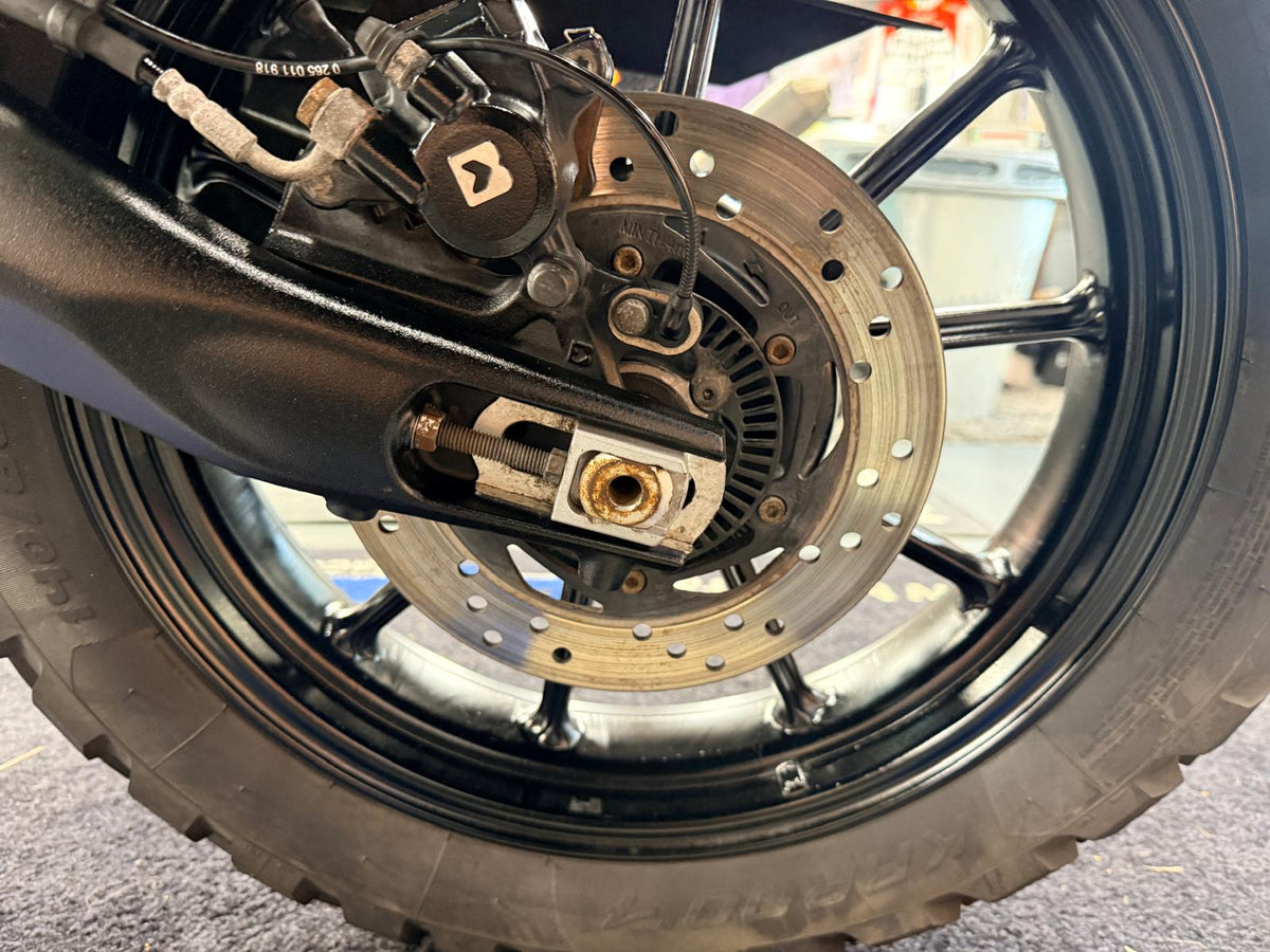 Scrambler 400X (398cc) 2025