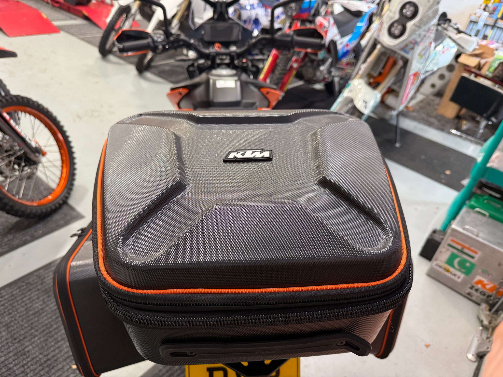 390 Adventure Touring X (399cc) 2024