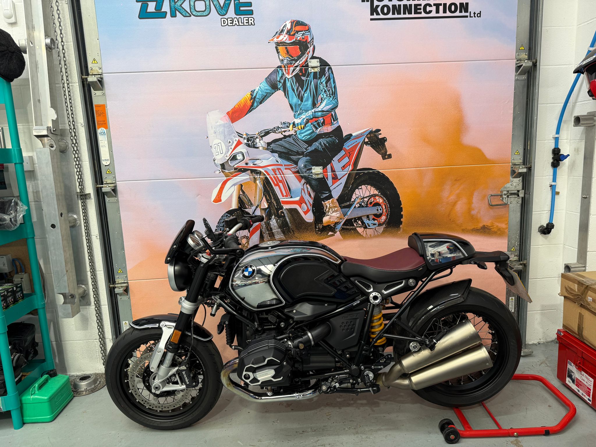R Nine T 100th Anniversary Edition (1170cc) 2023