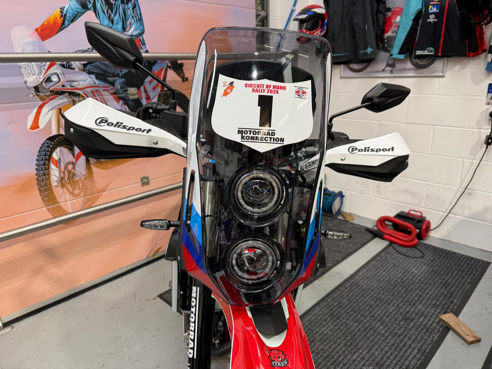 PR7 (650cc) 2025