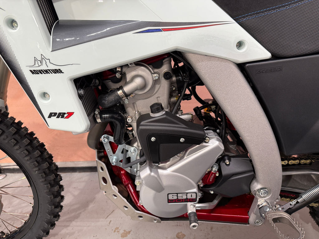 PR7 (650cc) 2025