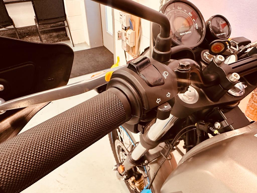 Himalayan 411 Scrambler (410cc) 2023