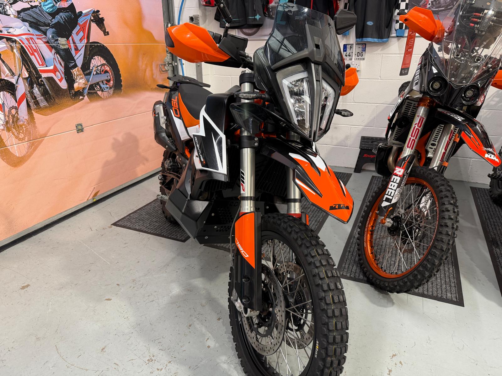 790 Adventure R (799cc) 2021