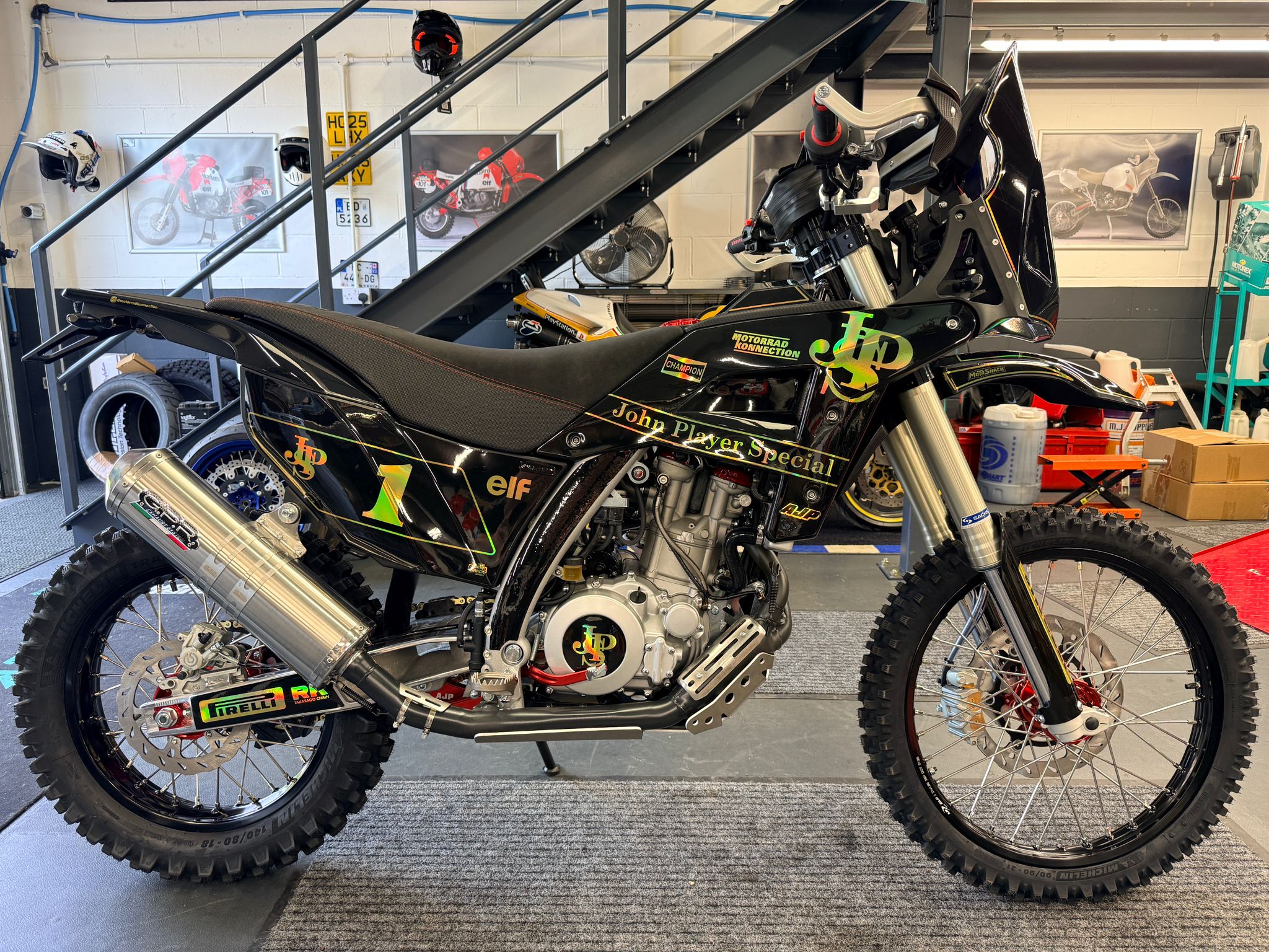 PR7 JPS Limited 1/10 Livery (650cc) 2026