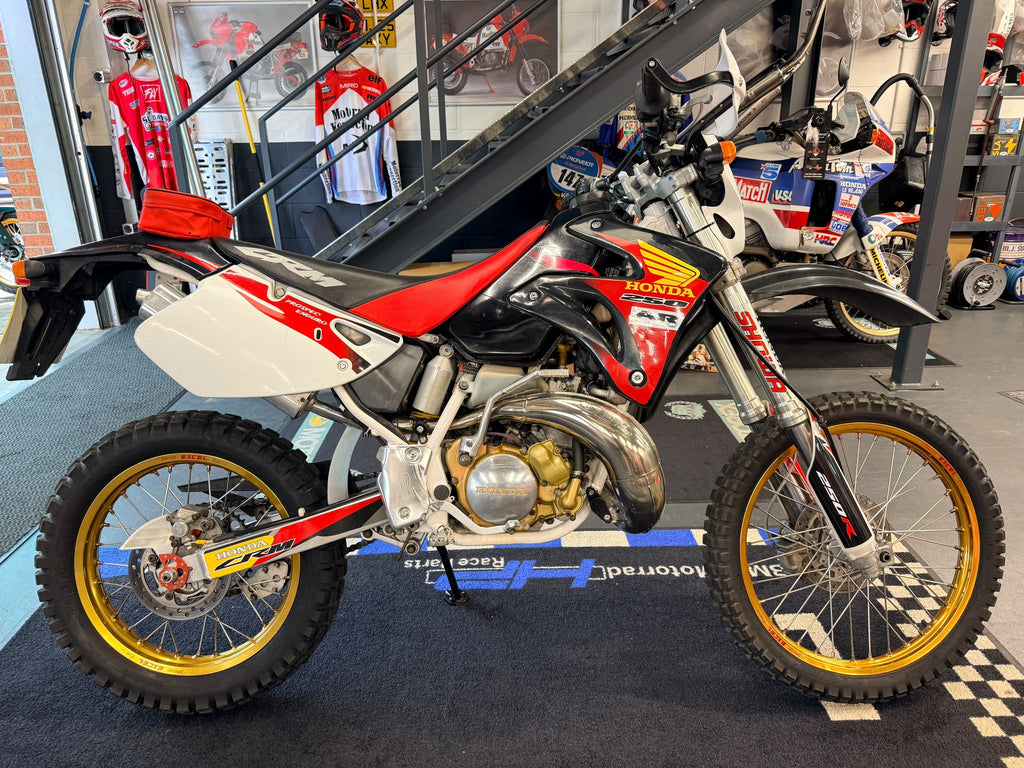 CRM 250 AR (249cc) 1999