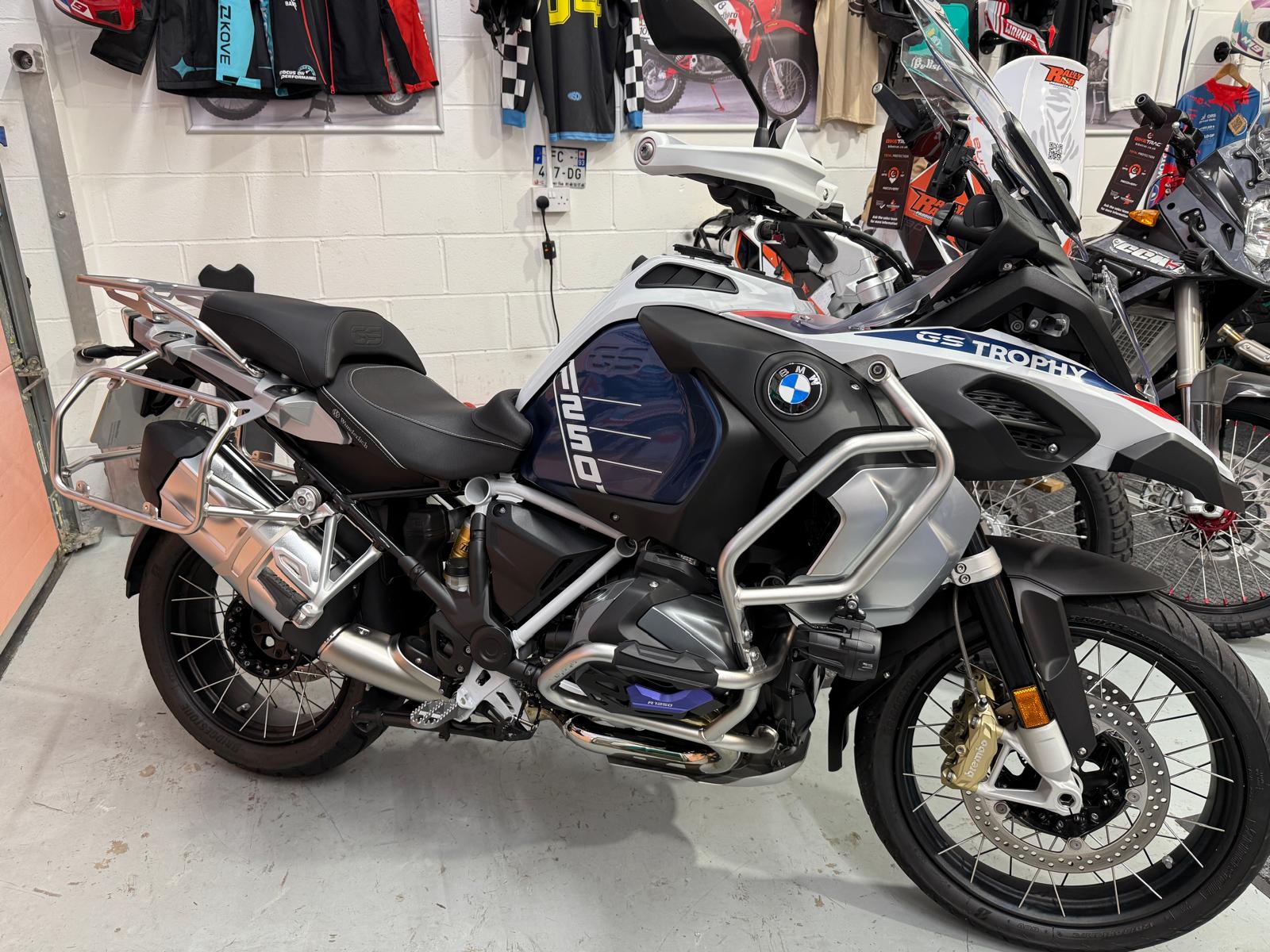 R1250 GS TE Adventure "Trophy" ABS (1254cc) 2023