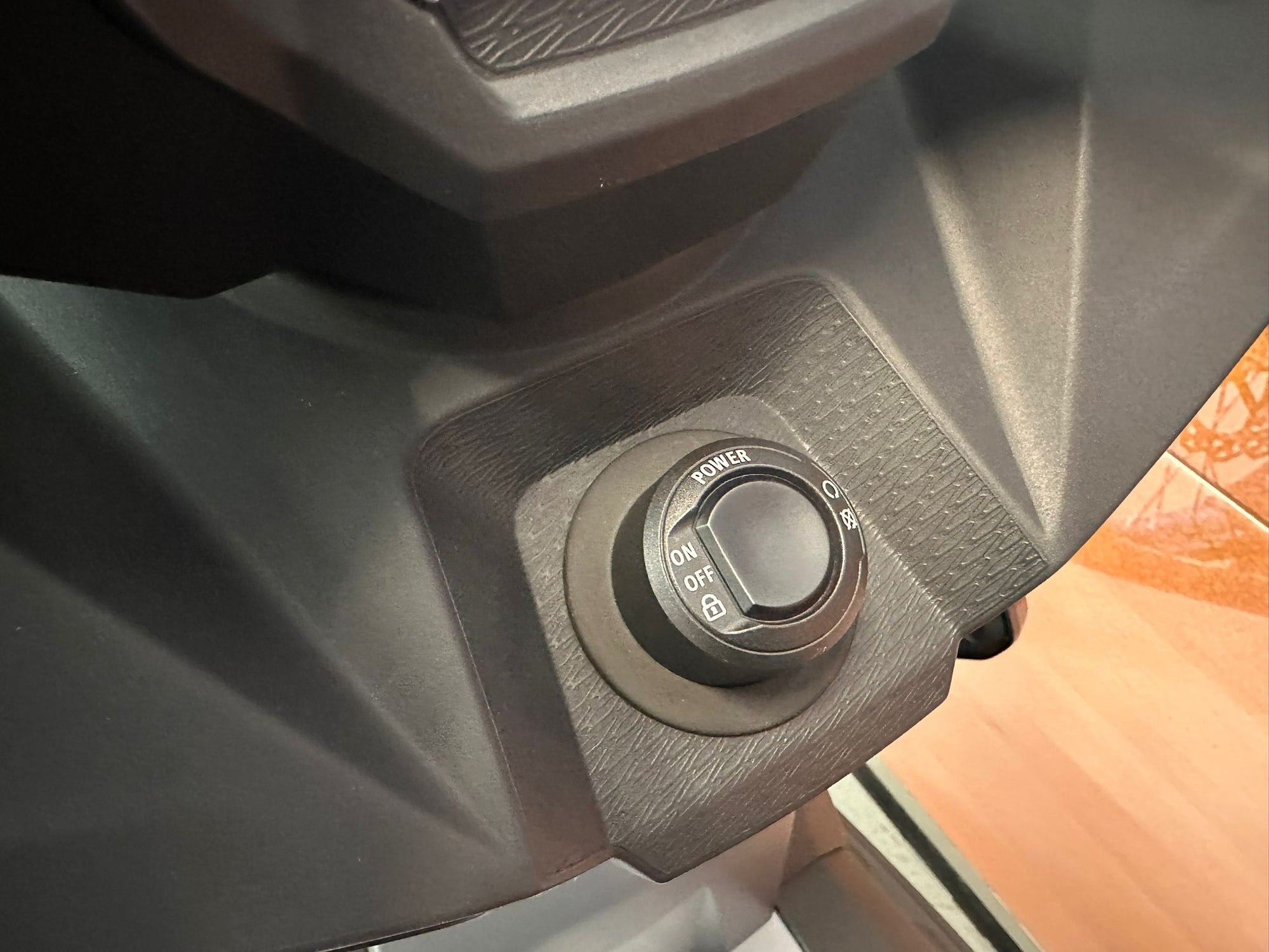 C400 X SE (350cc) 2021