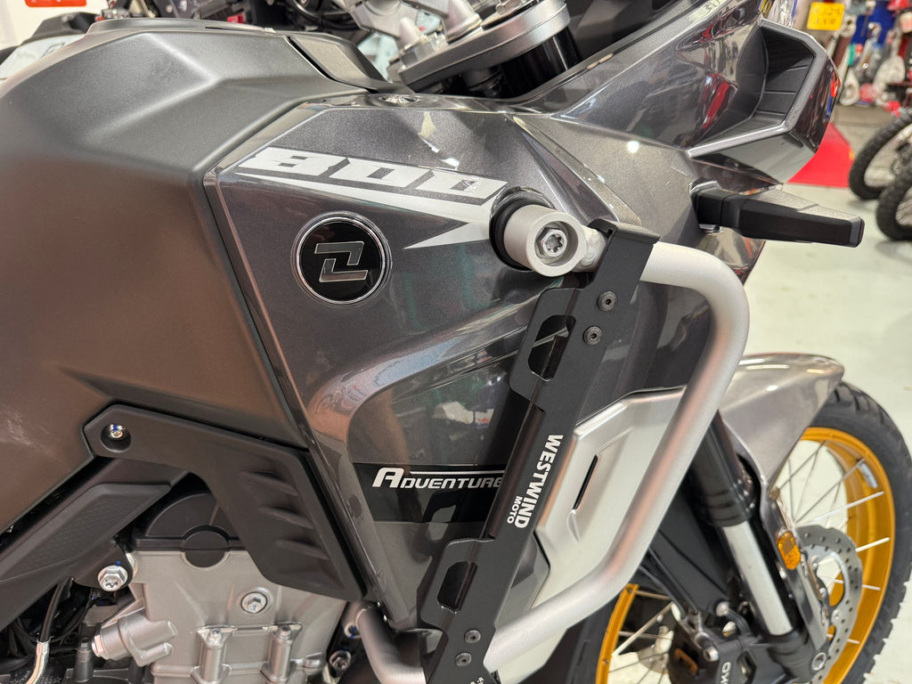 800 X Pro Lightweight (799cc) 2024