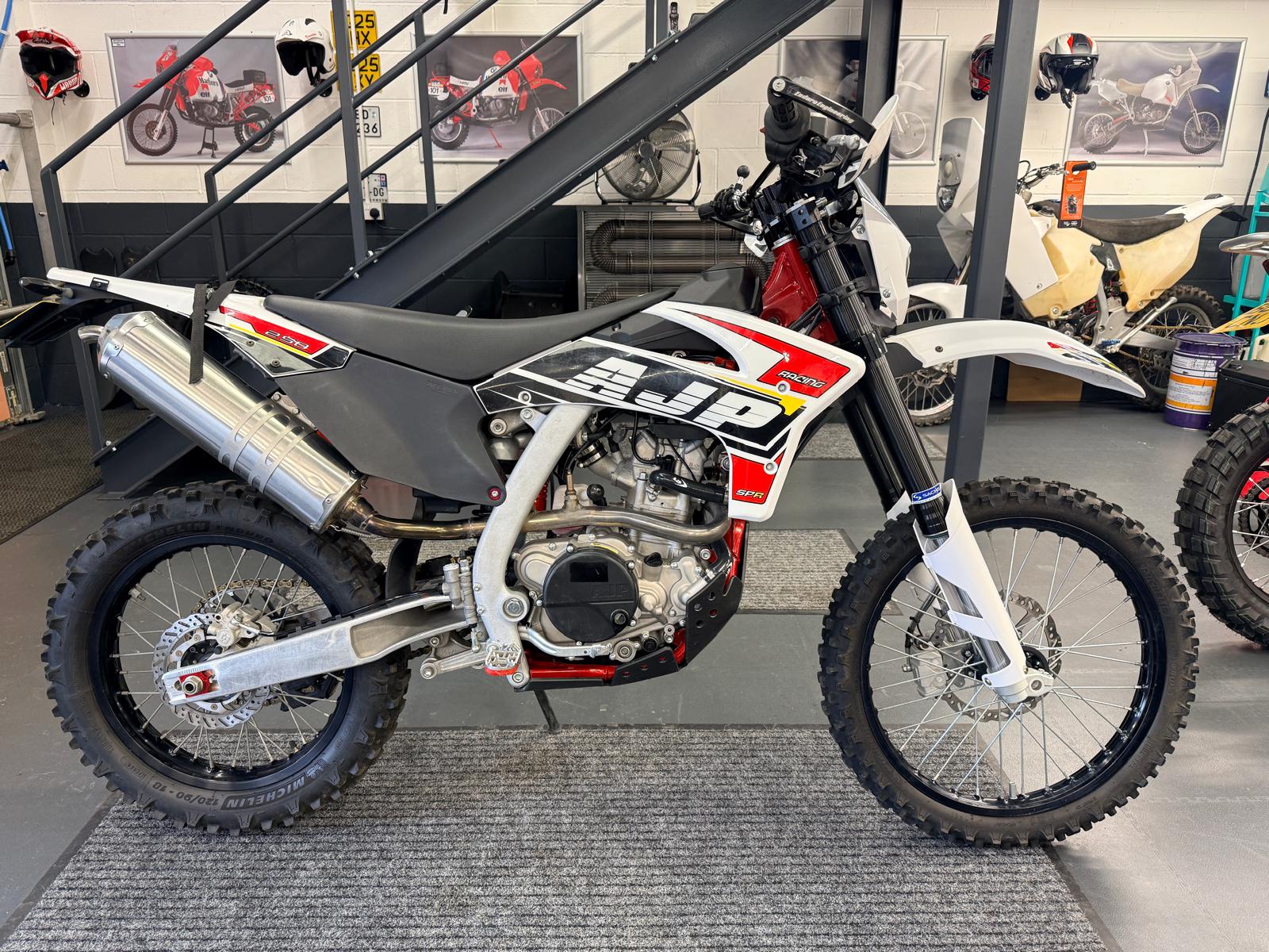 SPR 250 (250cc) 2021