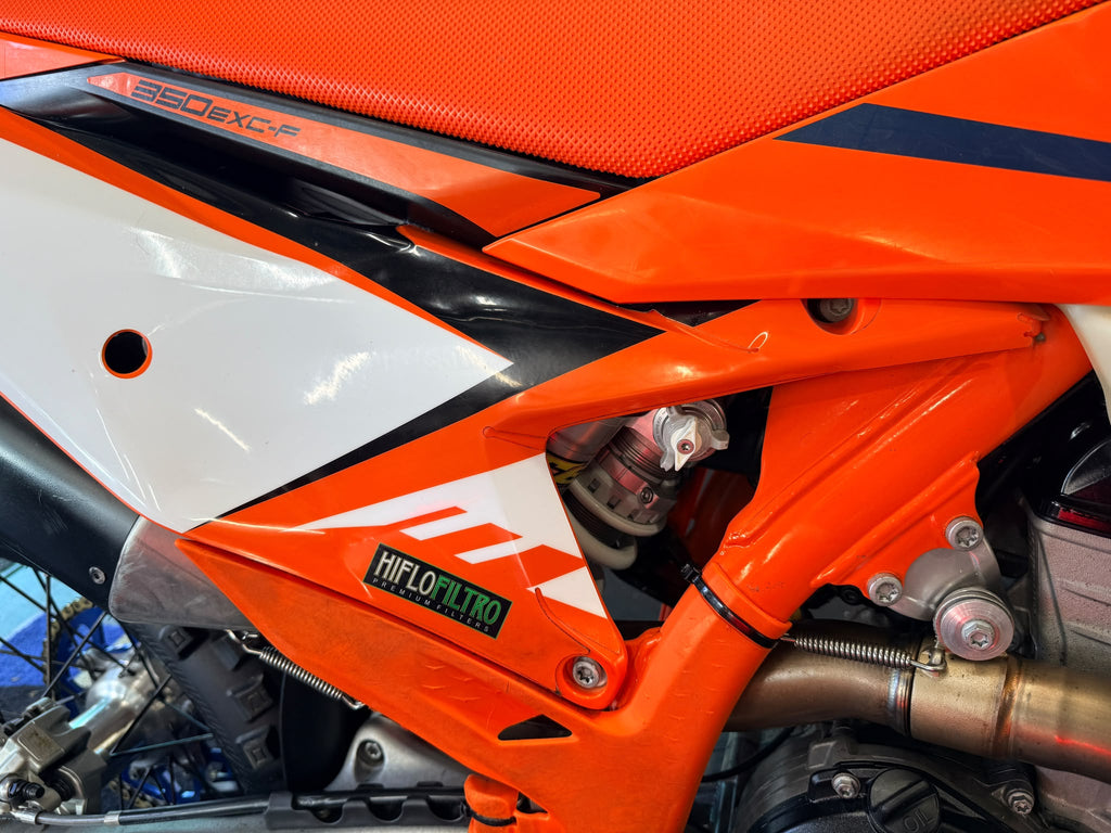 EXC-F 350 Champion Edition (349cc) 2025
