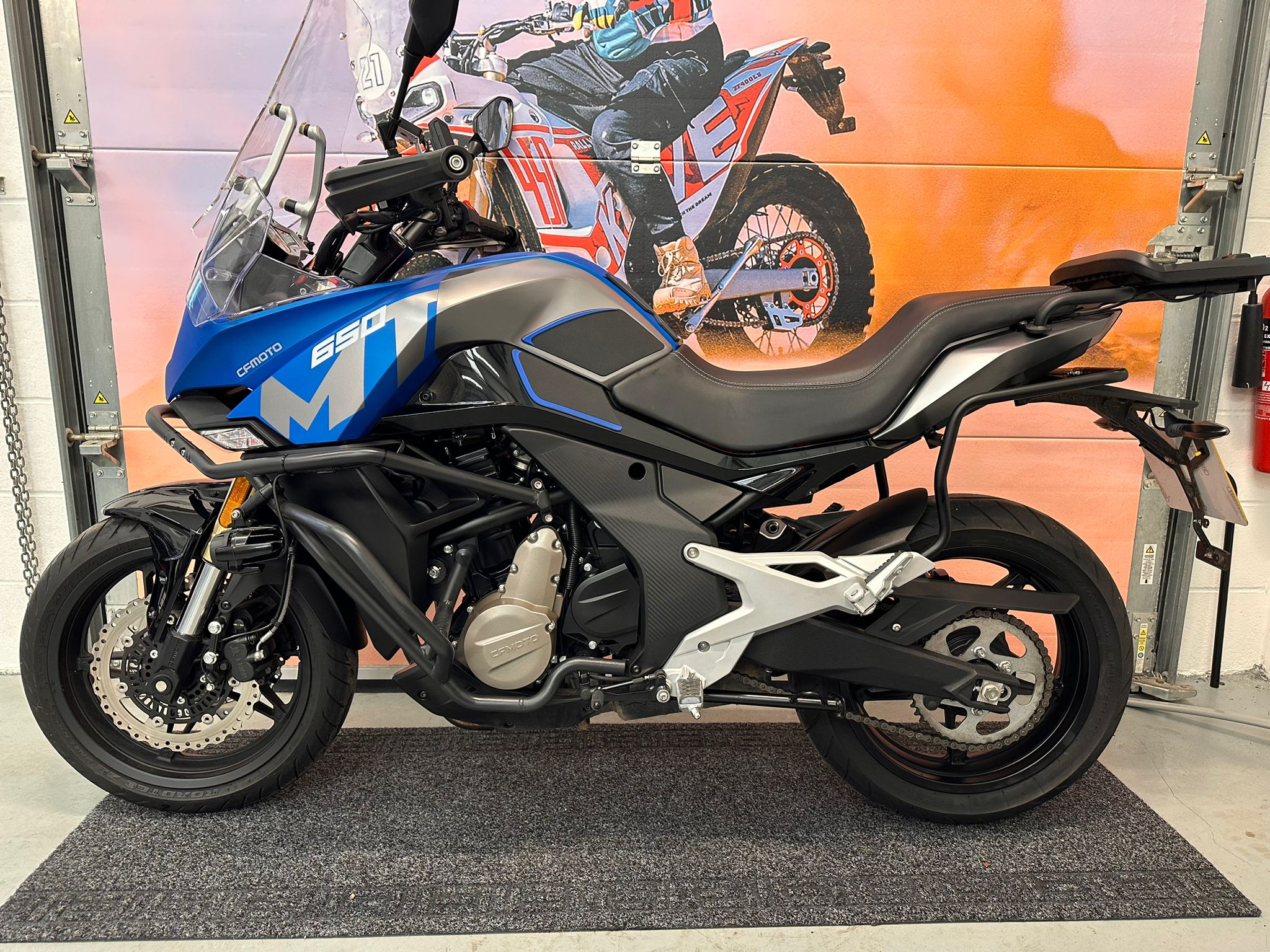 650 MT (649cc) 2021