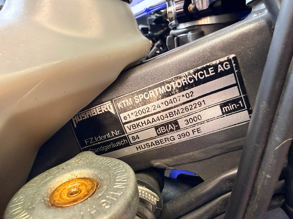 FE 390 (393cc) 2011