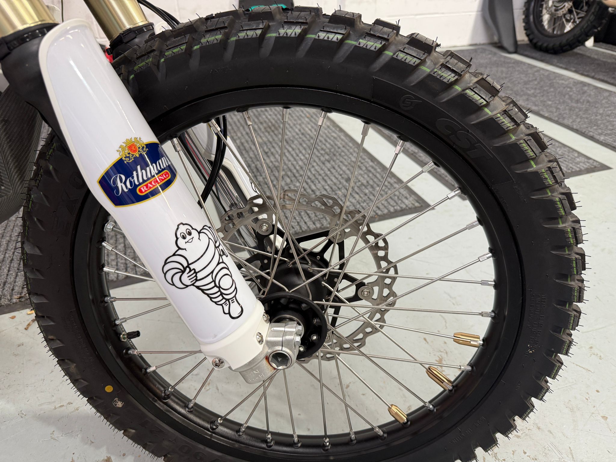 Rothmans 450 Rally (449cc)