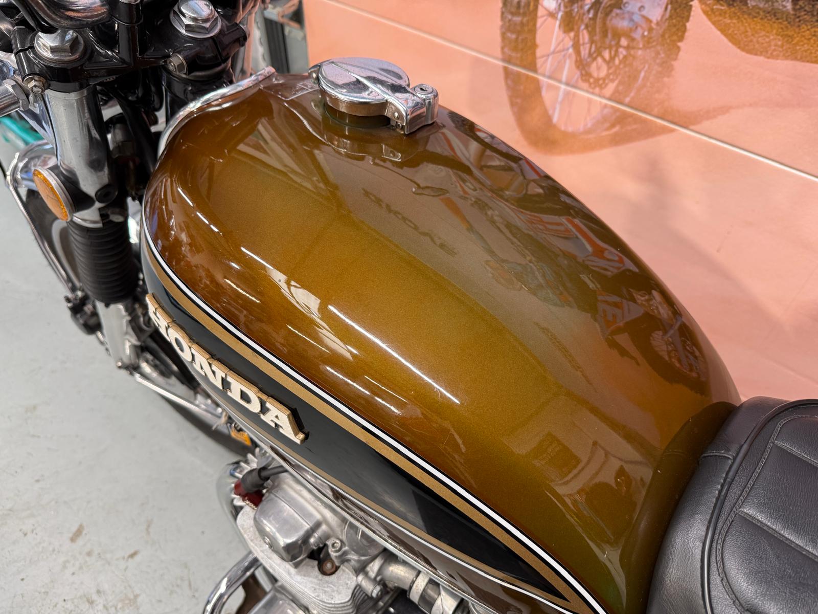 CB 550 Four (544cc) 1976