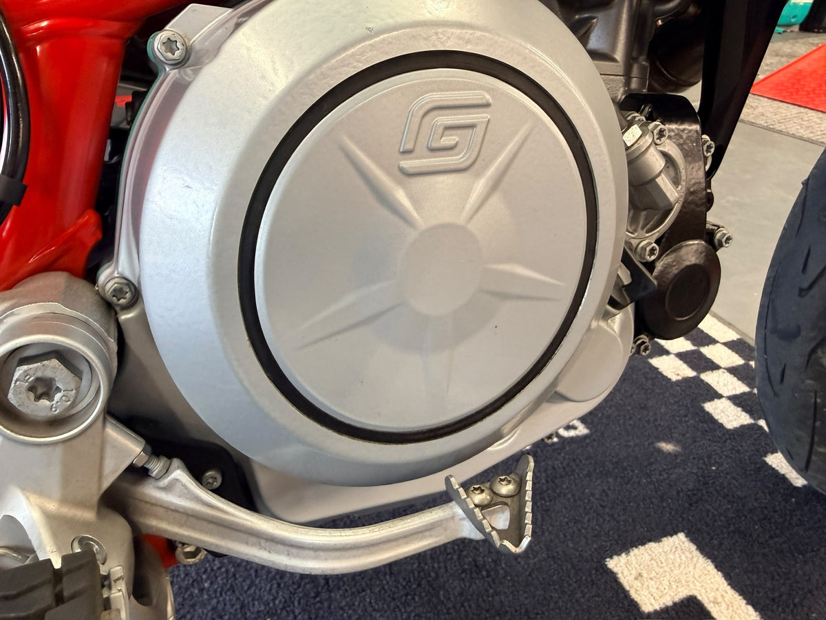 SM 700 Supermoto (692cc) 2024