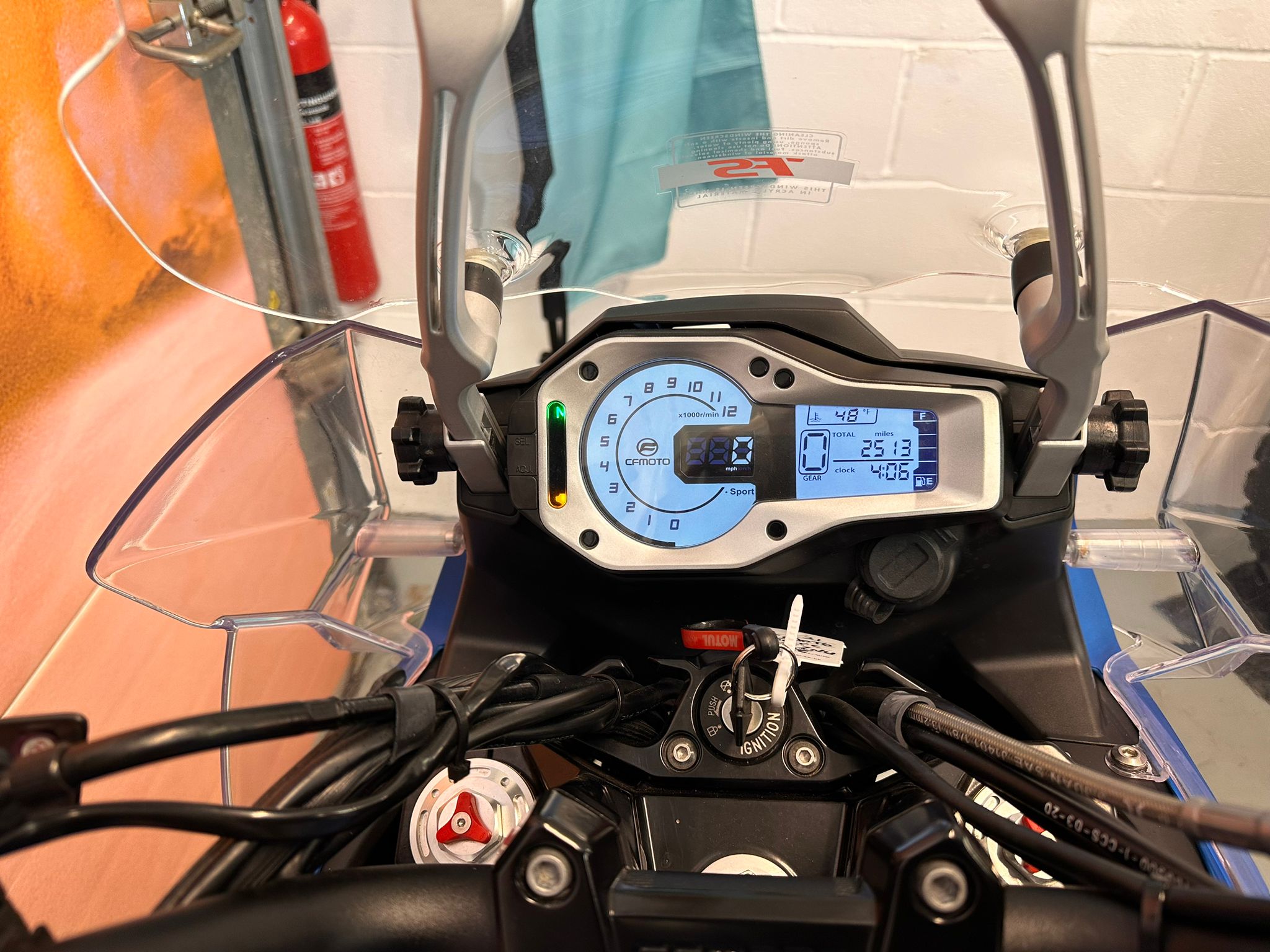 650 MT (649cc) 2021