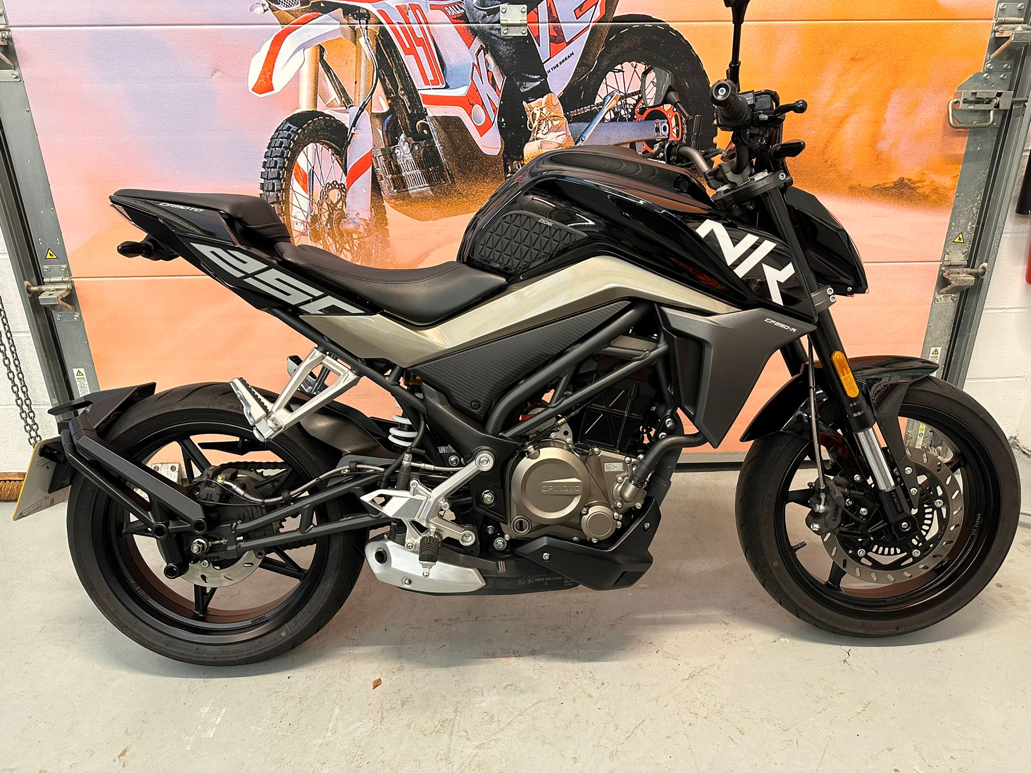 250 NK (249cc) 2021