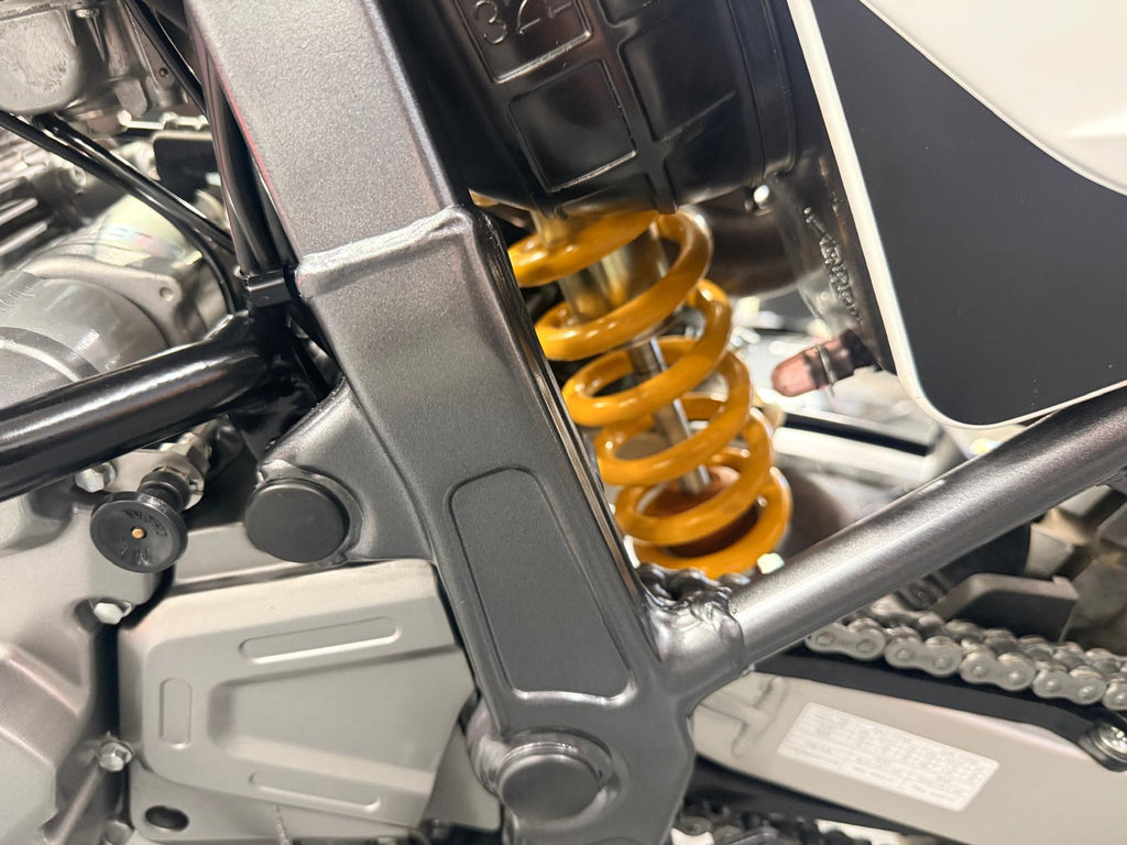 DR 650 Dual Sport (790cc) 2025