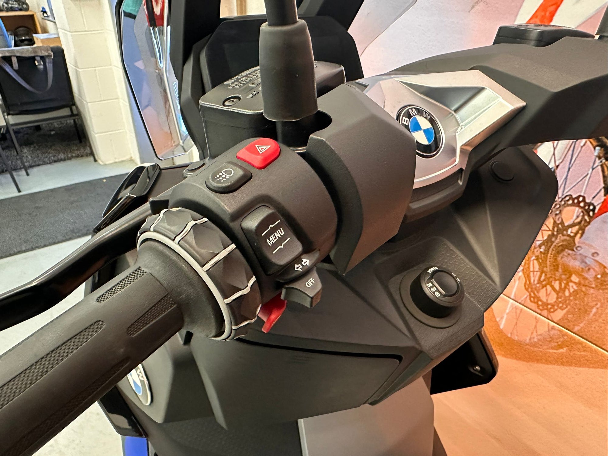 C400 X SE (350cc) 2021