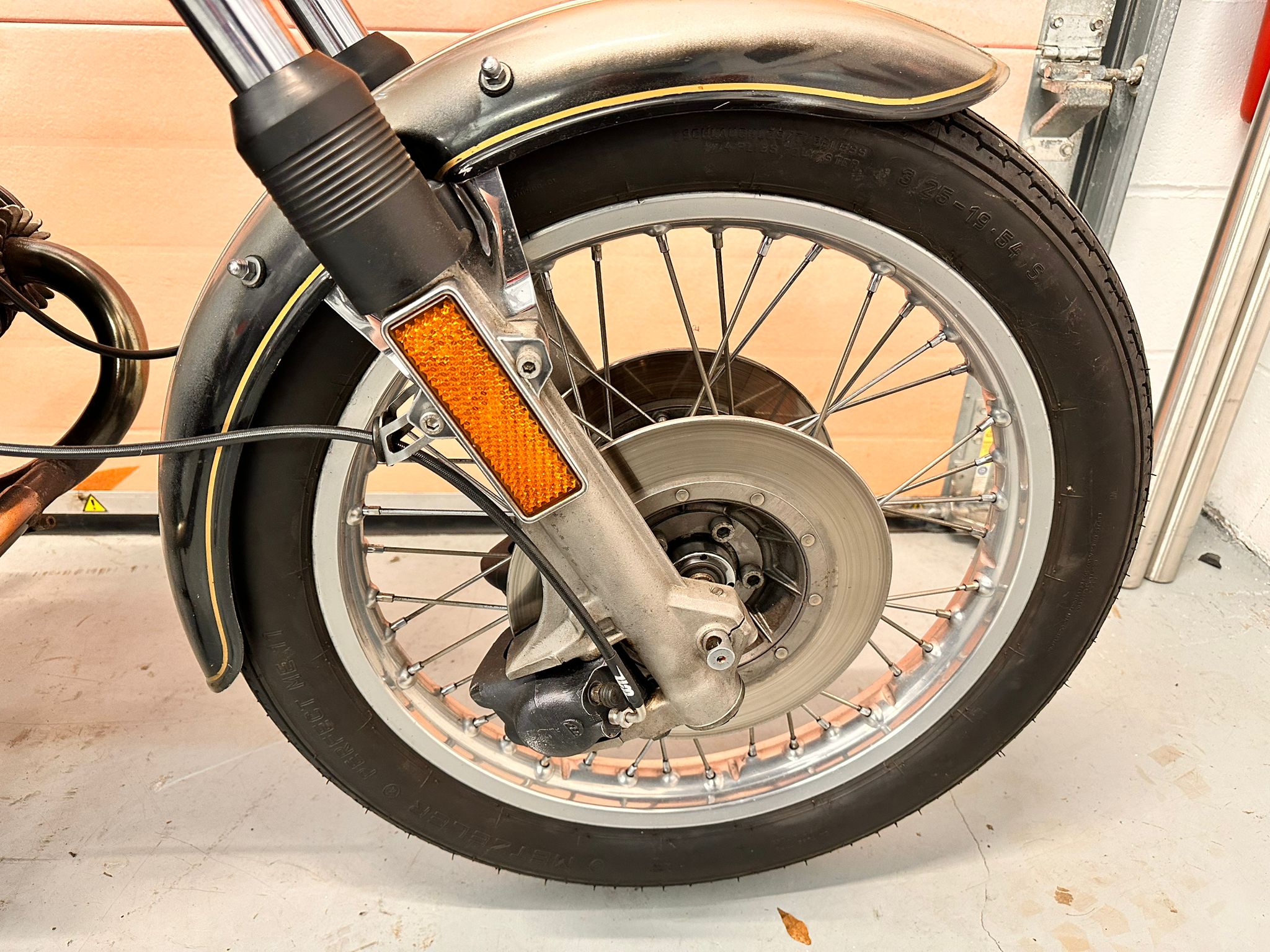 R90S (898cc) 1975