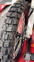 ES 700 Enduro (692cc) 2025