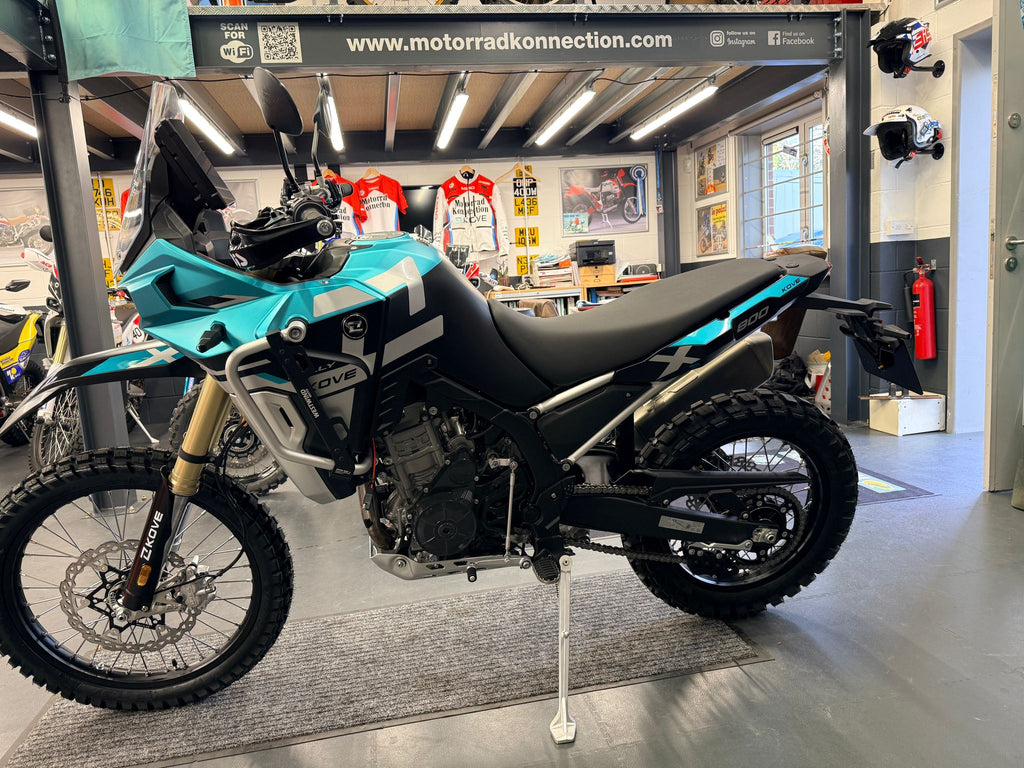 800 X Rally (799cc) 2026