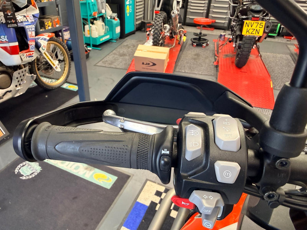 Tiger 900 Rally Pro (888cc) 2023