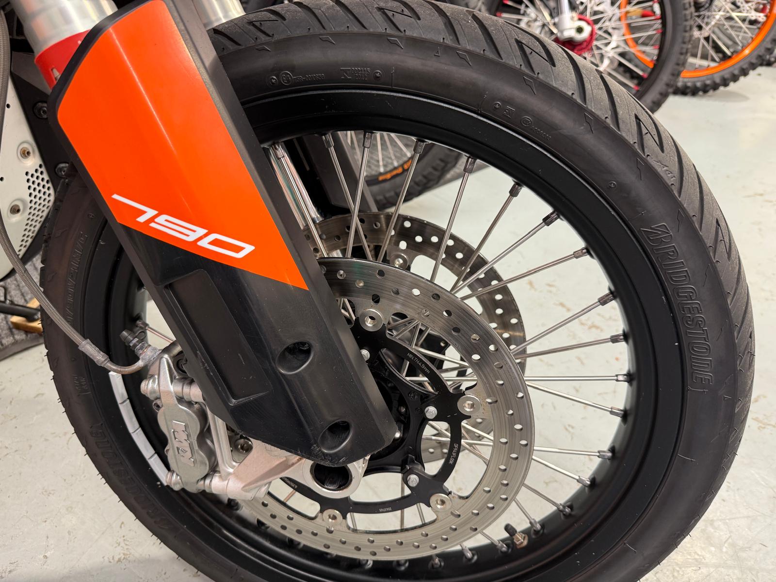 790 Adventure R (799cc) 2020
