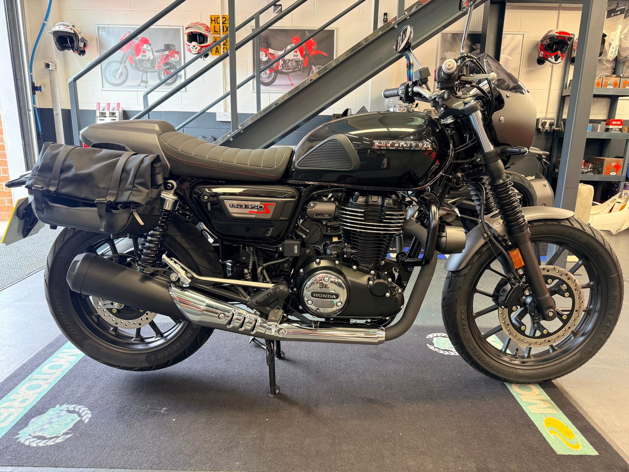 GB350s (348cc) 2026