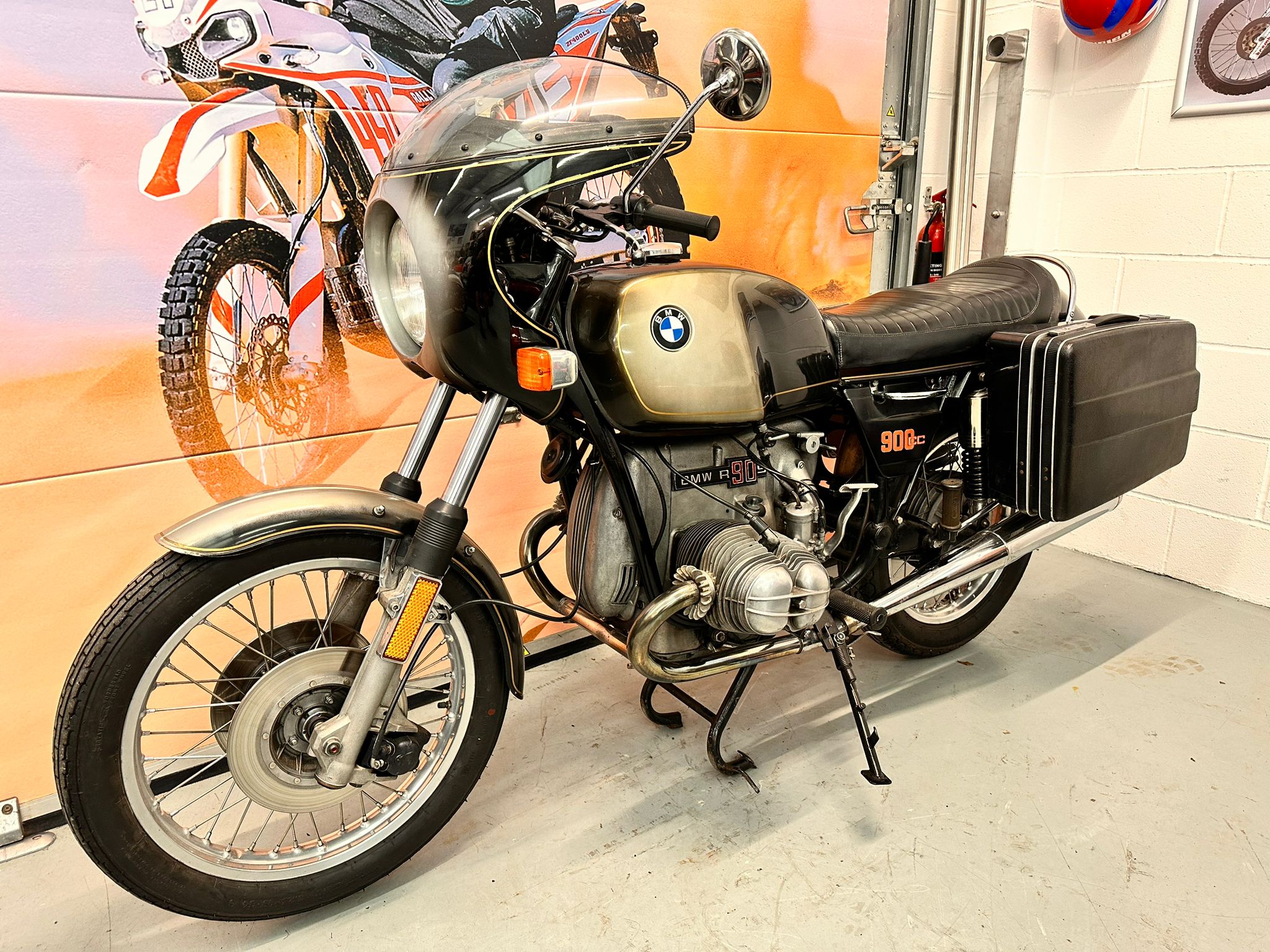 R90S (898cc) 1975