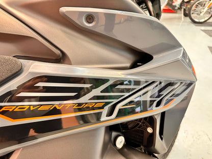 890 Adventure (889cc) 2023