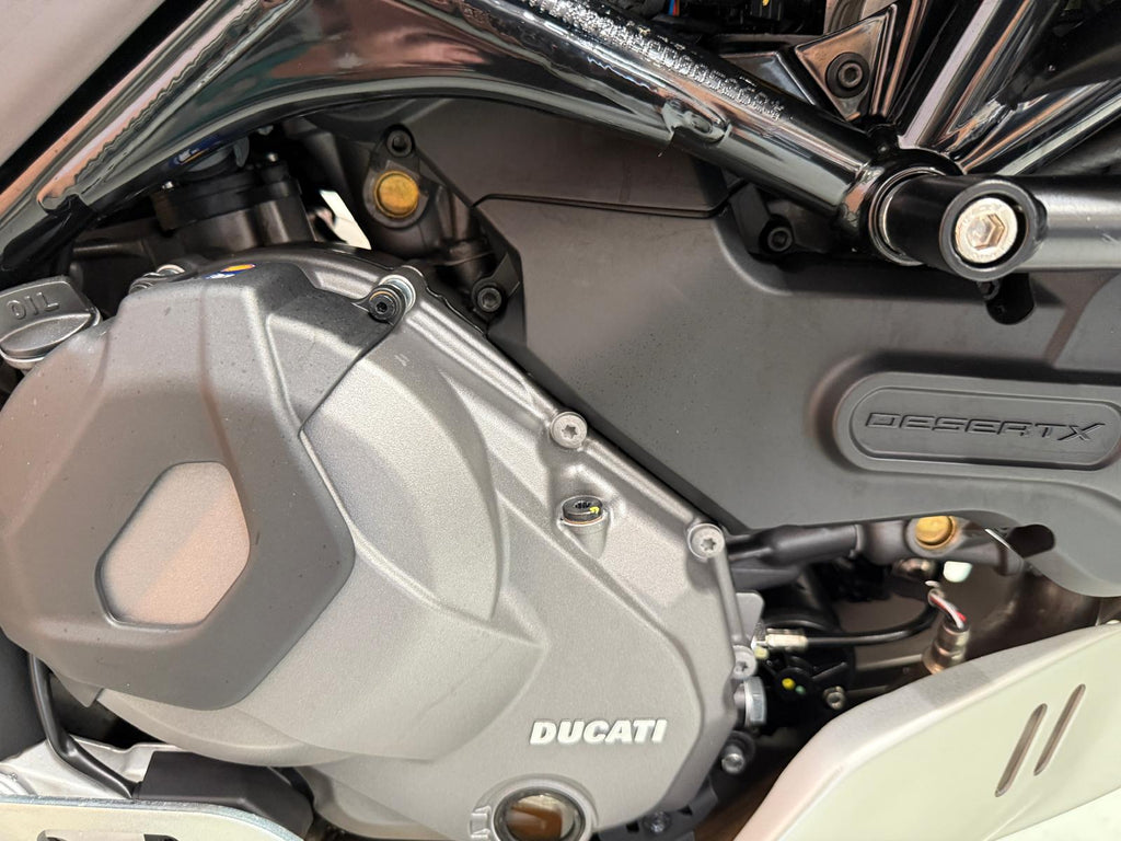 Desert X (937cc) 2023
