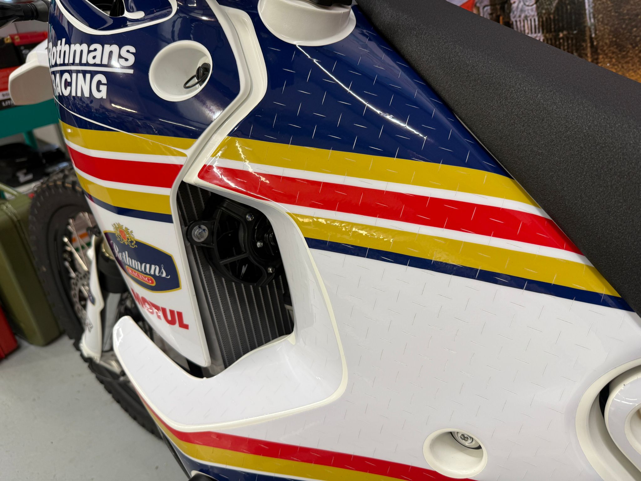 Rothmans 450 Rally (449cc)