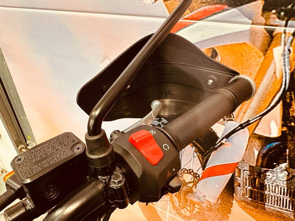 Himalayan 411 Scrambler (410cc) 2023