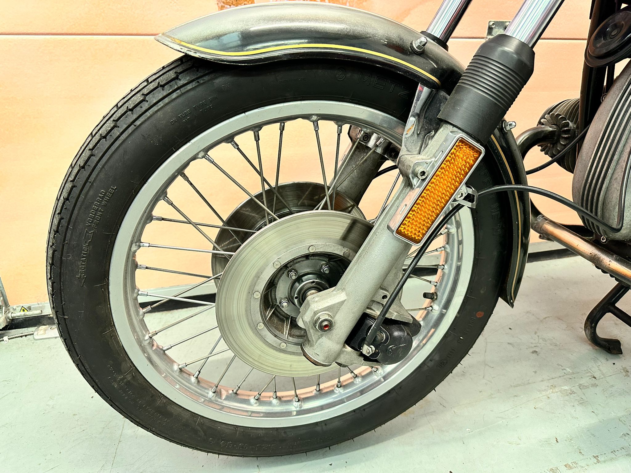 R90S (898cc) 1975