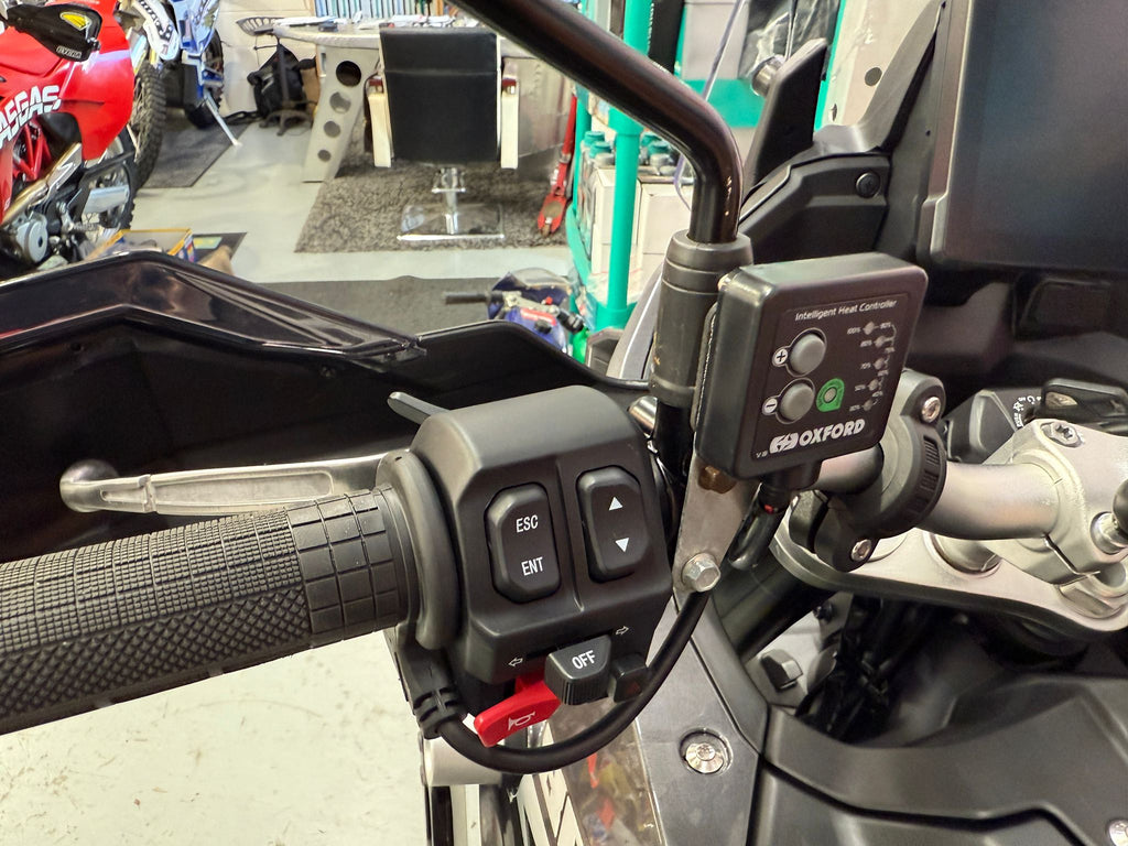 800 X Pro Lightweight (799cc) 2024