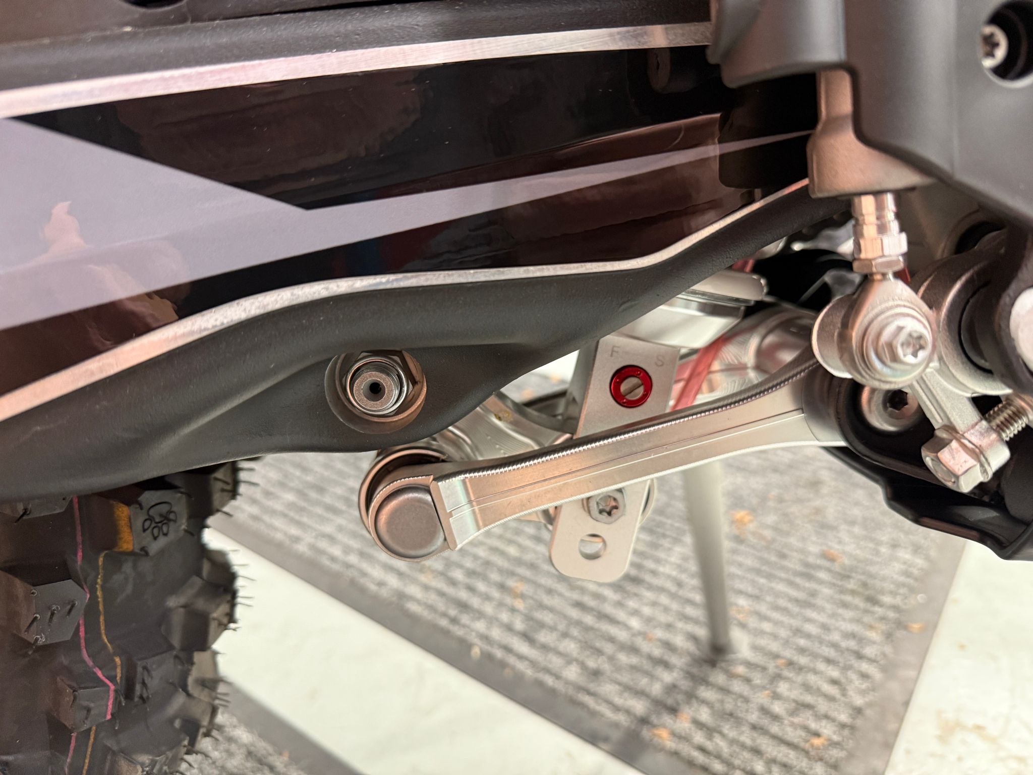 TSE 250R (250cc) 2025