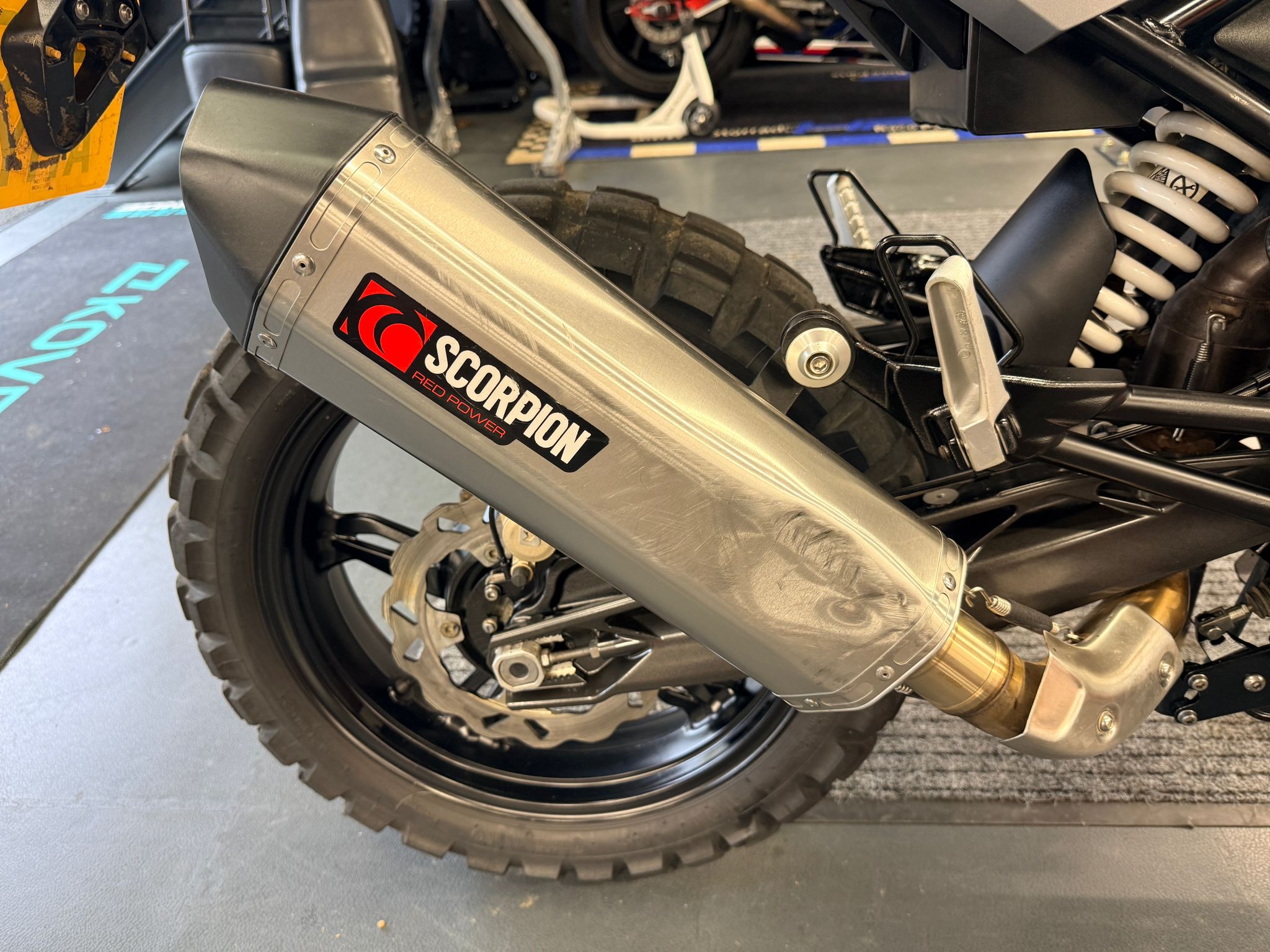 G310 GS (313cc) 2023