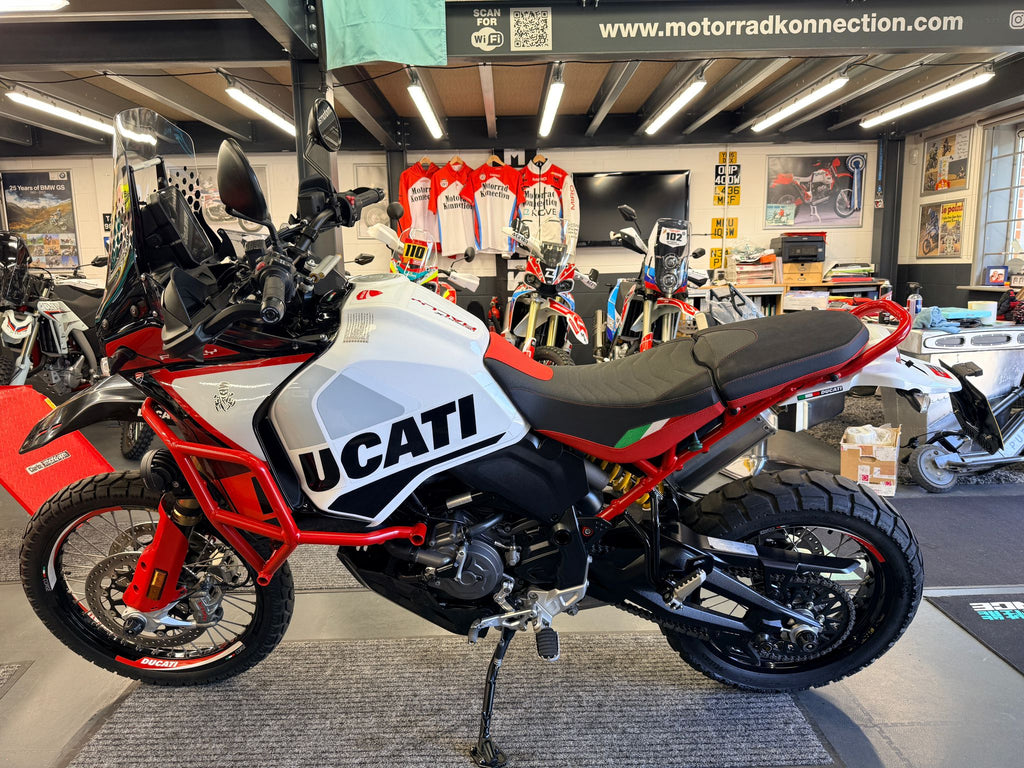 Desert X Rally (937cc) 2024