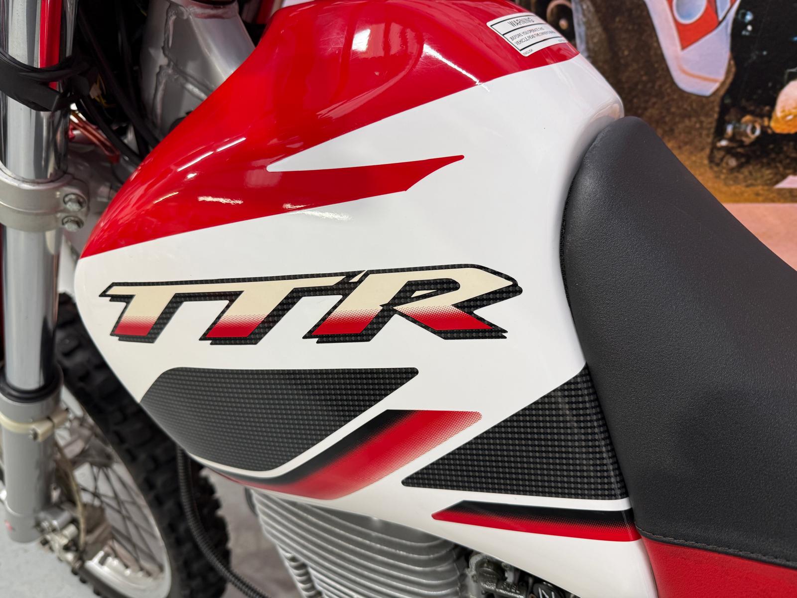 TTR 600 (595cc) 2000