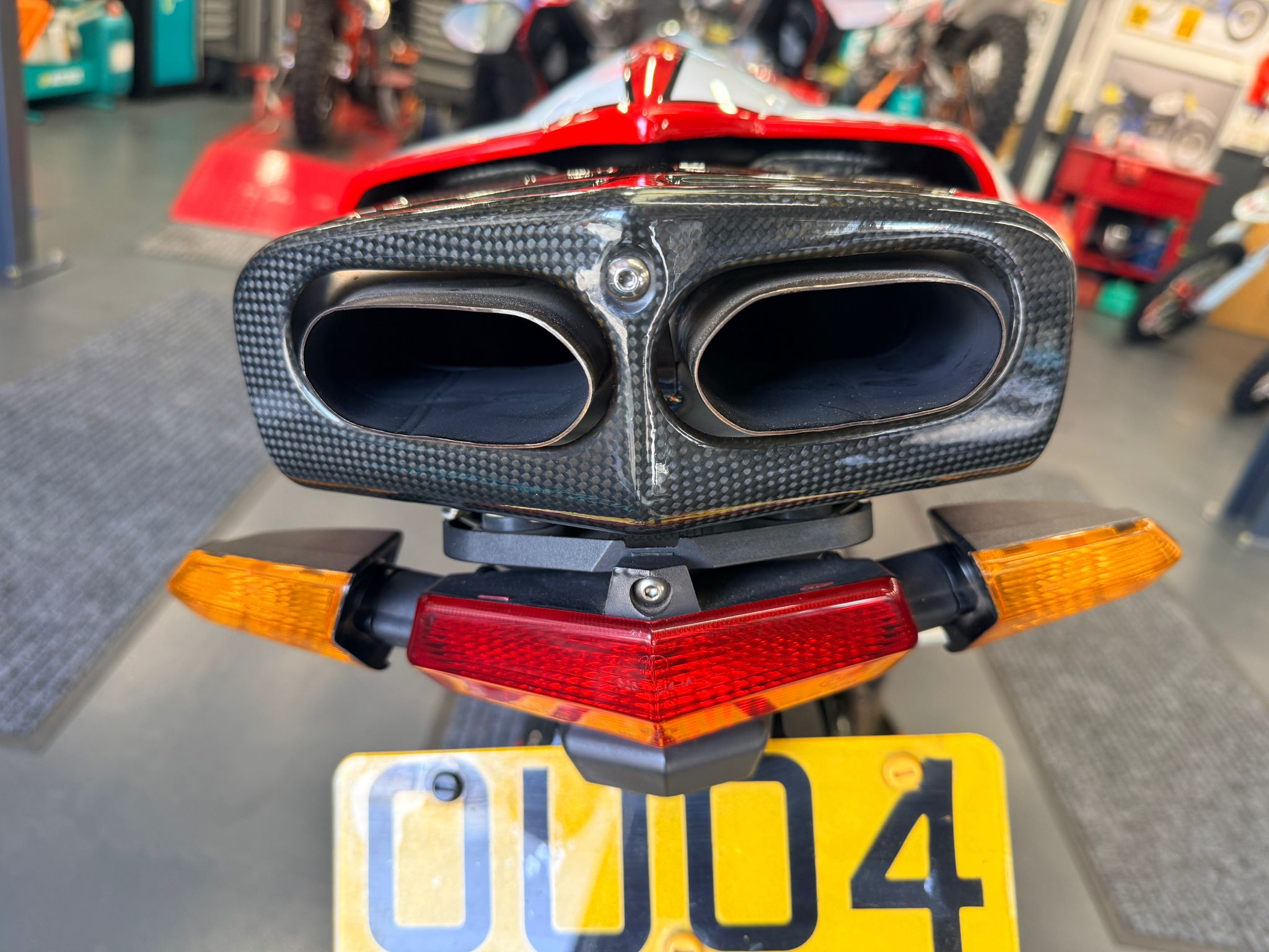999R Limited Edition #034 (998cc) 2004