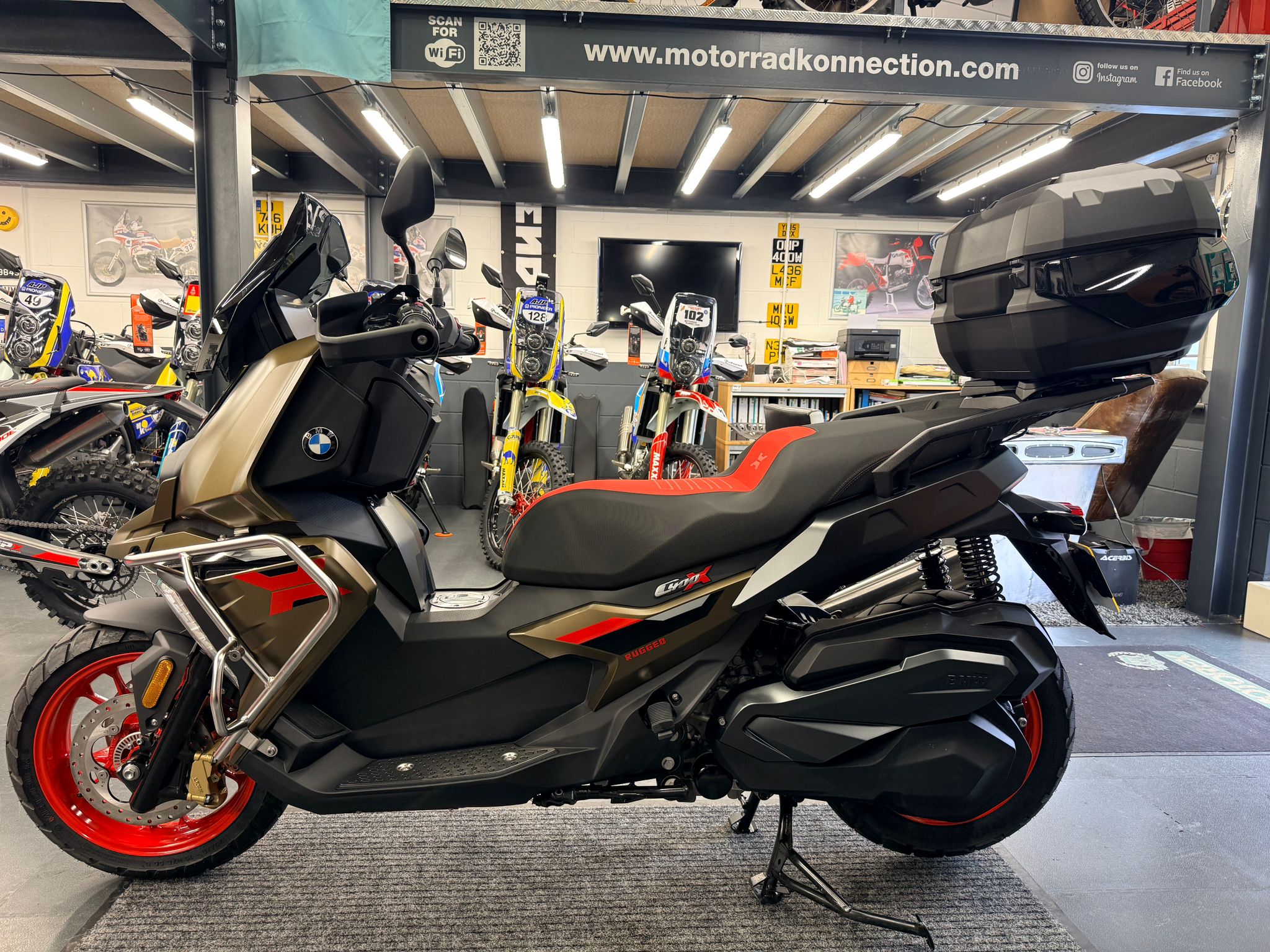 C400 X Rugged (350cc) 2025