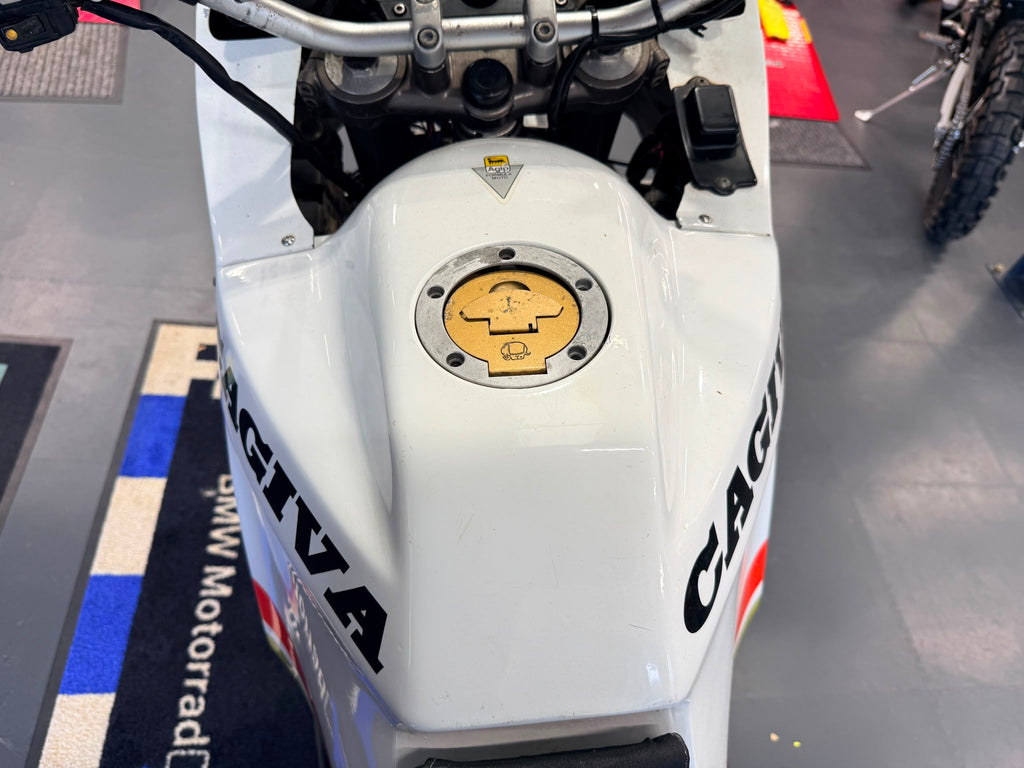 900 Elefant Lucky Explorer (904cc) 1993