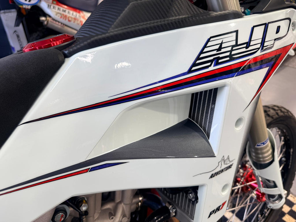 PR7 Adventure (650cc) 2026