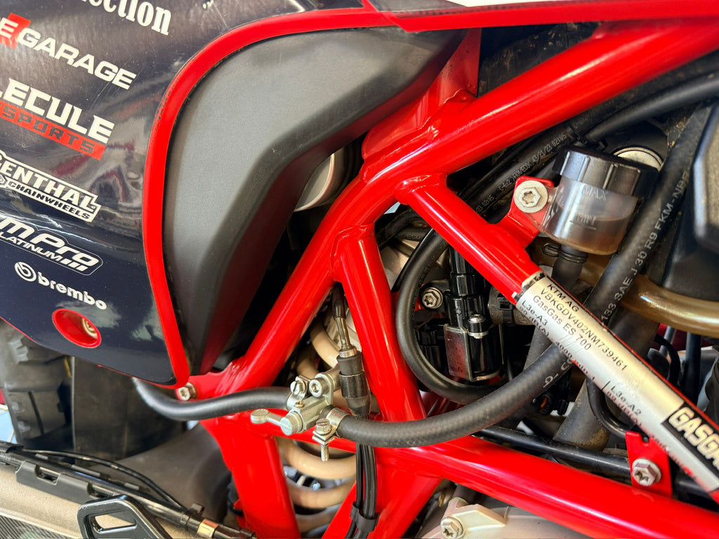 ES 700 Enduro (692cc) 2022