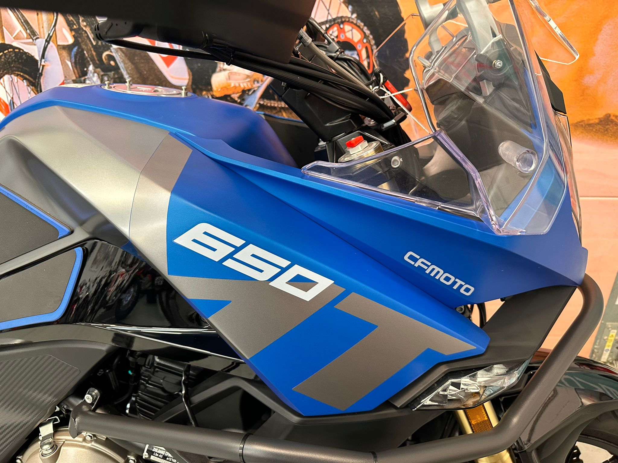 650 MT (649cc) 2021