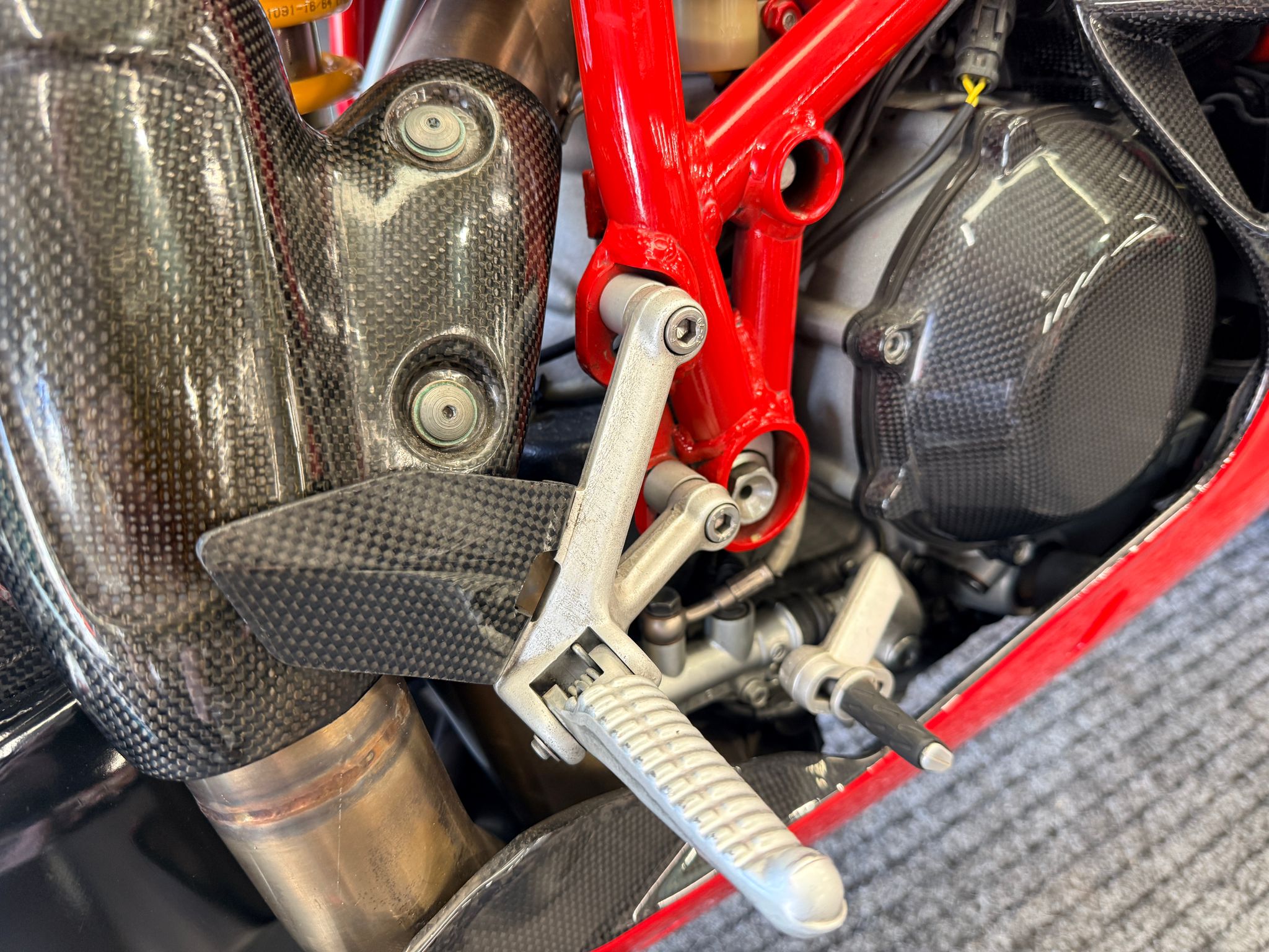 999R Limited Edition #034 (998cc) 2004
