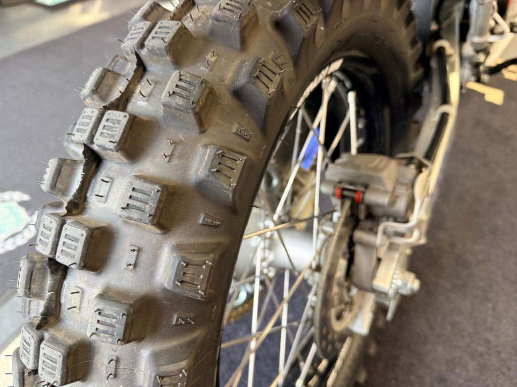 XR 650L (644cc) 2012